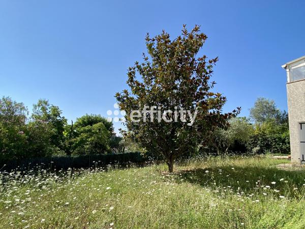 Maison
         6 pièces
        - 140 m² 355 000 € *
