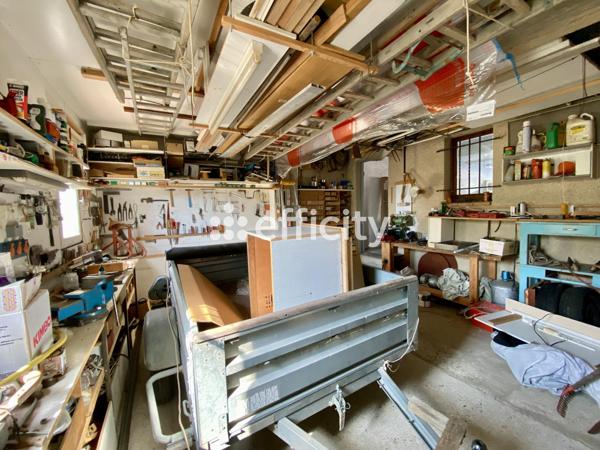 Maison
         6 pièces
        - 140 m² 355 000 € *
