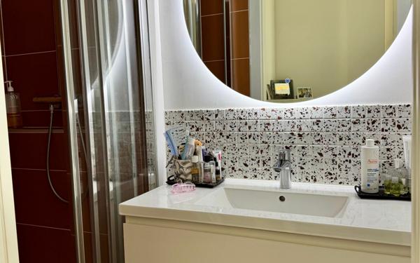 Appartement à vendre    4 pièces • 81,30 m2 Pau