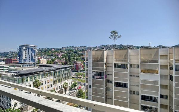 Appartement à vendre    3 pièces • 65,20 m2 Nice