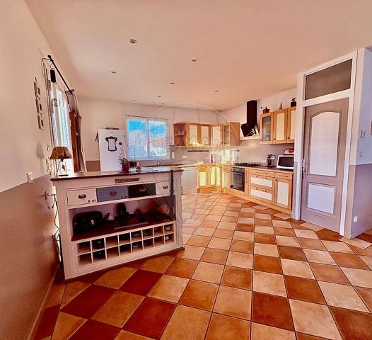 Maison 4 chambre(s) à vendre - Meschers-sur-Gironde, Charente-Maritime - 17