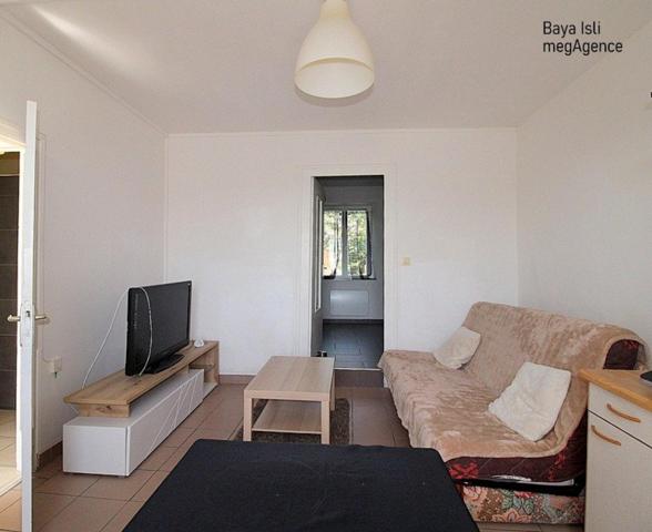 Immeuble à SAINTE-SIGOLENE, 43600 - 147m²