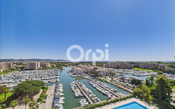 Appartement à vendre    5 pièces • 144,54 m2 Mandelieu-la-Napoule