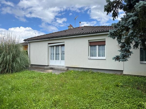PAVILLON INDIVIDUEL DE PLAIN PIED - 3 CHAMBRES - GARAGE
