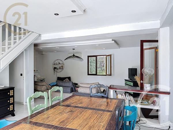 Maison à vendre  5 pièces - 118,46 m2 VIC LA GARDIOLE - 34