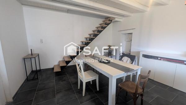 Maison de 140 m² avec 3 chambres garage, dépendance et studio