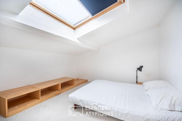 Duplex calme et lumineux au dernier étage