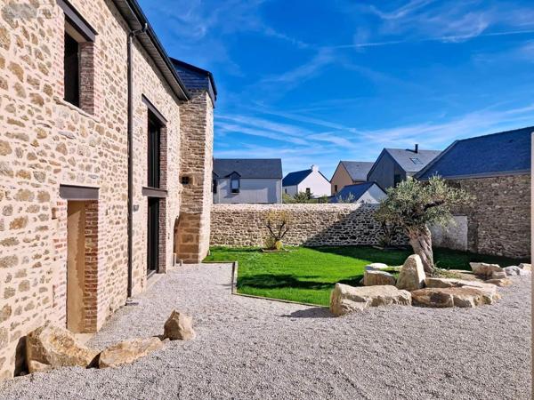 Maison à vendre à Saint-Malo en Ille-et-Vilaine (35400), ref : 089/3307   
rotheneuf