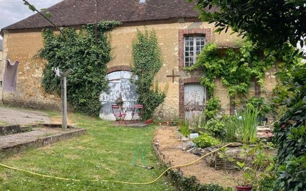 Maison à vendre    4 pièces •  Le Theil