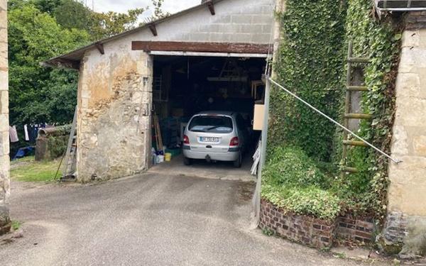 Maison à vendre    4 pièces •  Le Theil