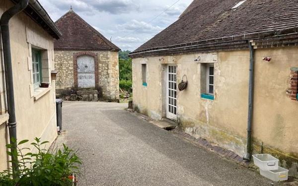 Maison à vendre    4 pièces •  Le Theil