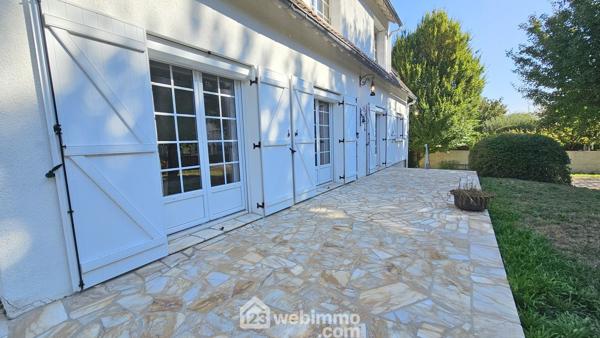 Maison 161 m² à Le Malesherbois 45330