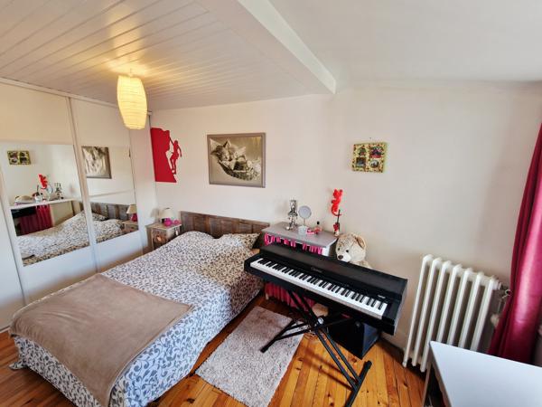 Maison 6 pièce(s) 4 chambre(s) 115 m²