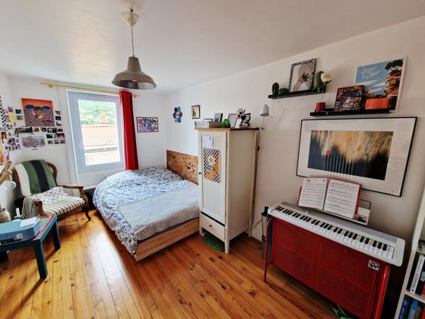 Maison 6 pièce(s) 4 chambre(s) 115 m²