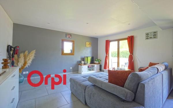 Maison à vendre    3 pièces •  Orbec