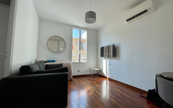 Appartement à vendre    2 pièces • 28,57 m2 Nice