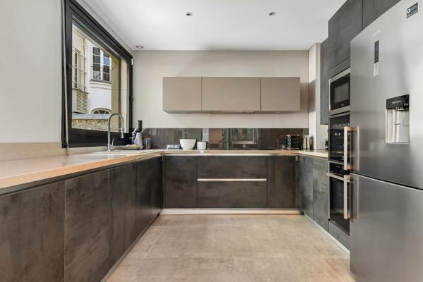 Vente Appartement de luxe Paris 16 4 Pièces 130 m²