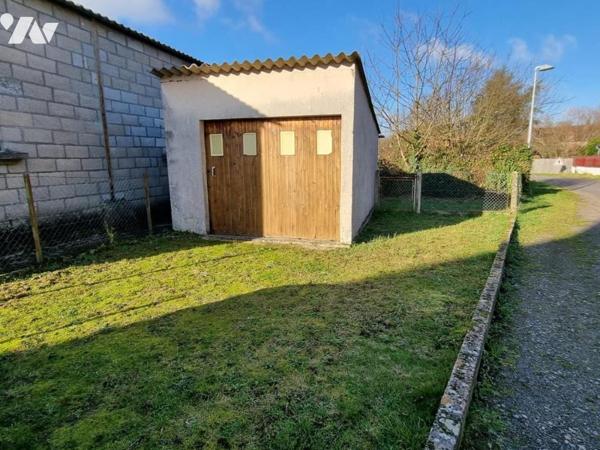LA FERTE MACE, dans un hameau calme, maison 2ch, garage, jardin