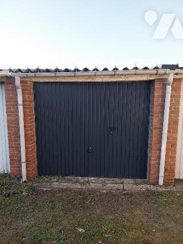 Garage à vendre à AVION 