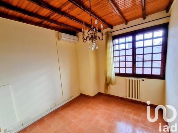 Maison à vendre 7 pièces 243 m² Arles