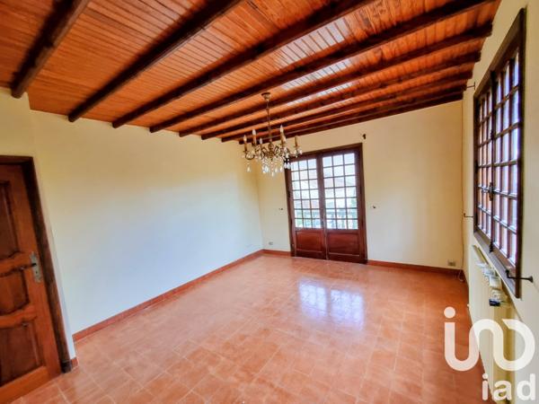 Maison à vendre 7 pièces 243 m² Arles