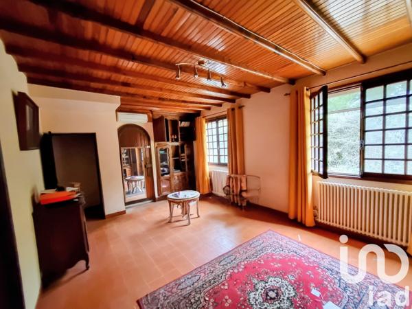 Maison à vendre 7 pièces 243 m² Arles