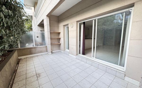 Appartement à vendre    3 pièces • 65,15 m2 Cagnes-sur-Mer