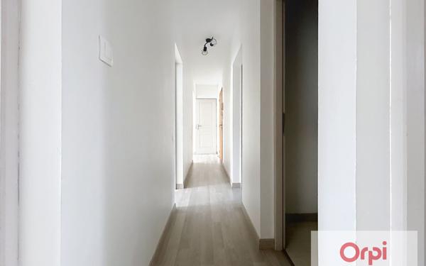 Appartement à louer    3 pièces • 80,67 m2 Montluçon