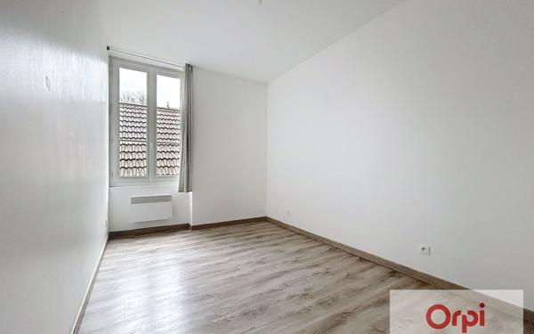 Appartement à louer    3 pièces • 80,67 m2 Montluçon