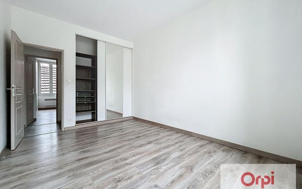 Appartement à louer    3 pièces • 80,67 m2 Montluçon