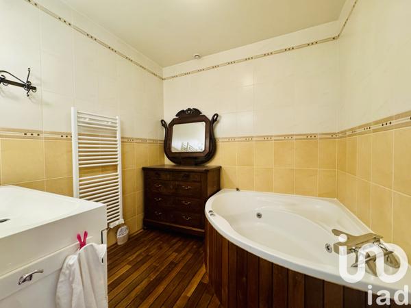 Maison à vendre 6 pièces 152 m² Les Clayes-sous-Bois