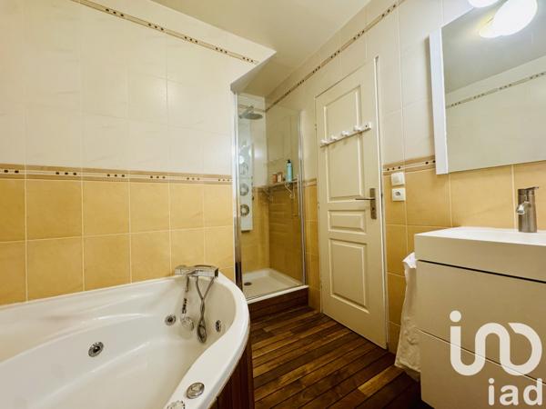 Maison à vendre 6 pièces 152 m² Les Clayes-sous-Bois