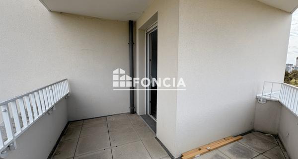 Location Appartement 3 pièces 65.7 m² - Neuilly-sur-marne 93330
