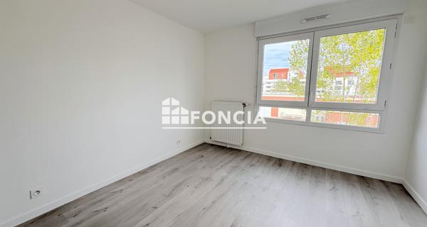 Location Appartement 3 pièces 65.7 m² - Neuilly-sur-marne 93330