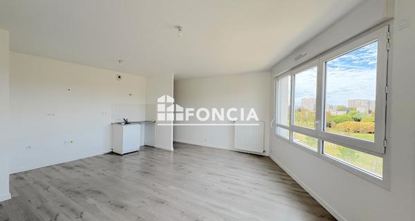 Location Appartement 3 pièces 65.7 m² - Neuilly-sur-marne 93330