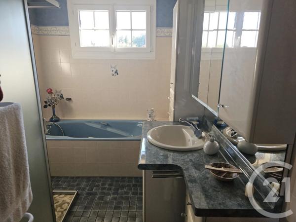 Maison à vendre  5 pièces - 120 m 2   ORGELET  - 39