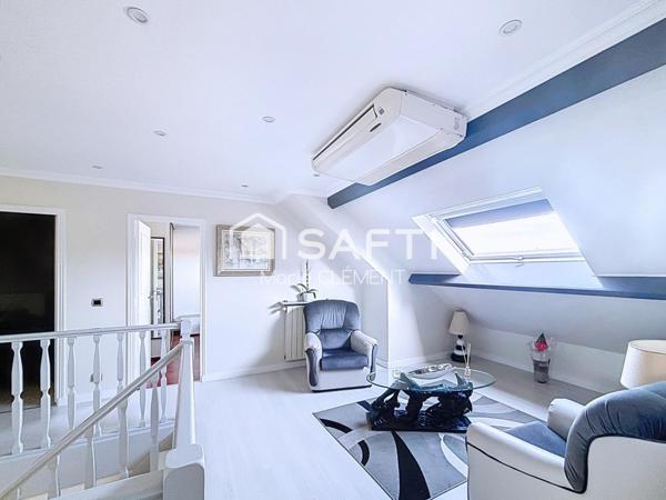 Maison individuelle de 7 pièces, 5 chambres, avec sous sol total grand garage, piscine.