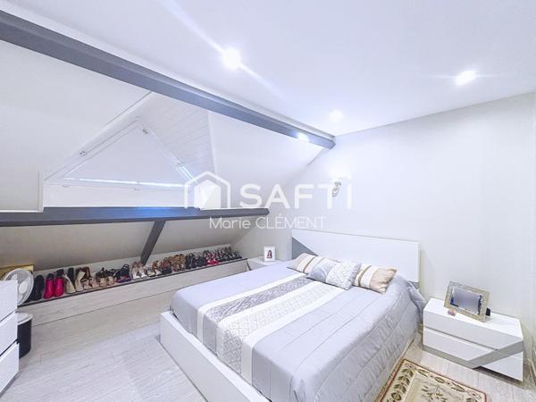 Maison individuelle de 7 pièces, 5 chambres, avec sous sol total grand garage, piscine.