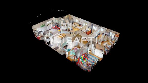 Maison T6 134m² avec piscine sur l'Isle d'Abeau