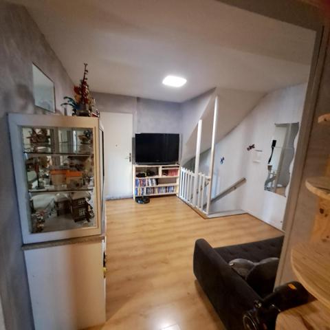 Maison à  Vendre de 131m²  4 pièces à   Saint- Jean de - Moirans ( 38430 )