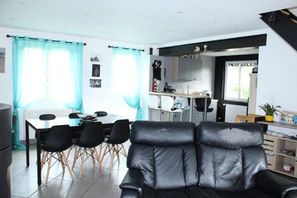 Maison  avec piscine sur Lesperon 4 pièce(s) 95 m2 sur 1460 m² de terrain