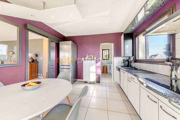 Vente Maison137 m² - 6 Pièces - CHATEAUBOURG (35220)