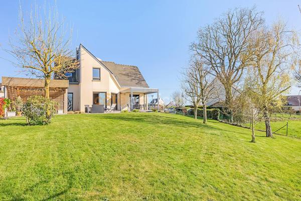 Vente Maison137 m² - 6 Pièces - CHATEAUBOURG (35220)