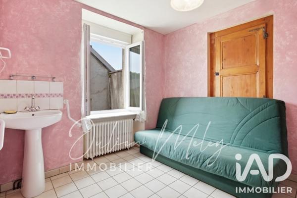 Maison à vendre 7 pièces 121 m² Sainte-Suzanne