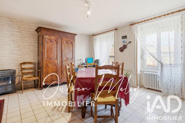 Maison à vendre 7 pièces 121 m² Sainte-Suzanne