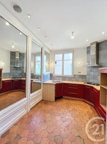 Appartement T6 à vendre  6 pièces - 228,32 m2 CHALON SUR SAONE - 71