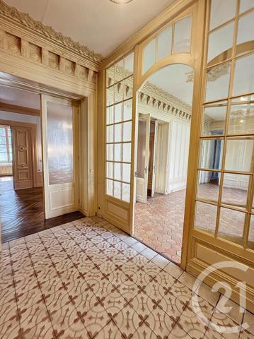 Appartement T6 à vendre  6 pièces - 228,32 m2 CHALON SUR SAONE - 71