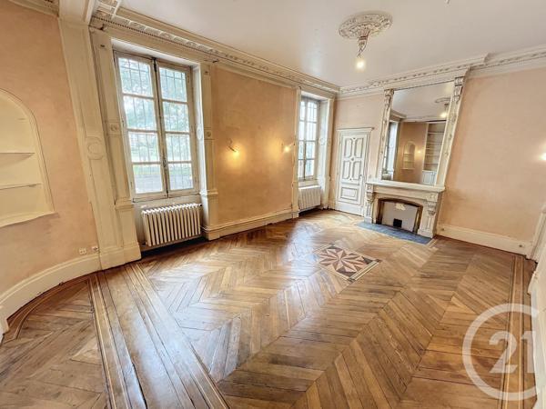 Appartement T6 à vendre  6 pièces - 228,32 m2 CHALON SUR SAONE - 71