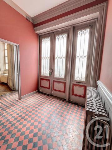 Appartement T6 à vendre  6 pièces - 228,32 m2 CHALON SUR SAONE - 71