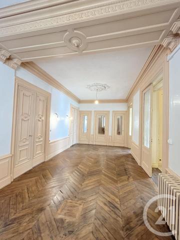 Appartement T6 à vendre  6 pièces - 228,32 m2 CHALON SUR SAONE - 71